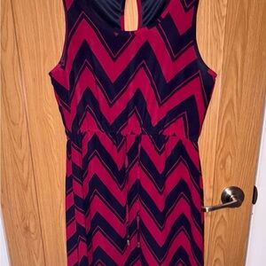 Chevron Patterned Sleeveless Dress